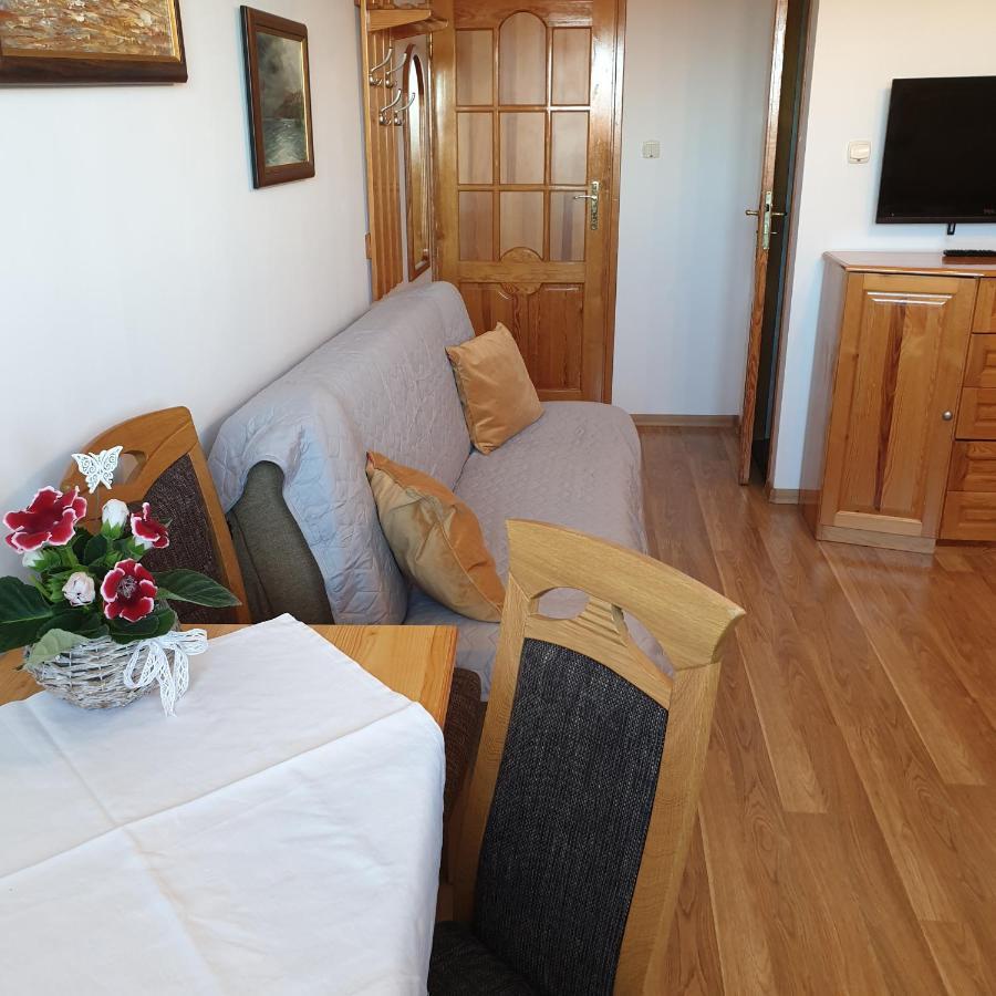 Szyper Apartment Ястарня Екстериор снимка