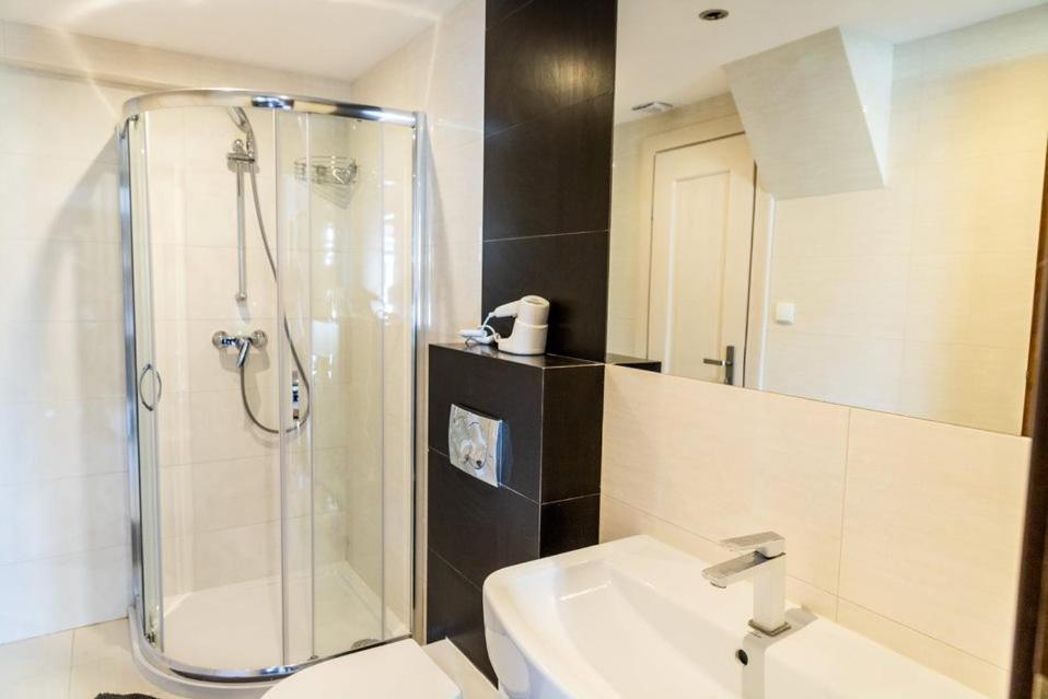 Szyper Apartment Ястарня Екстериор снимка