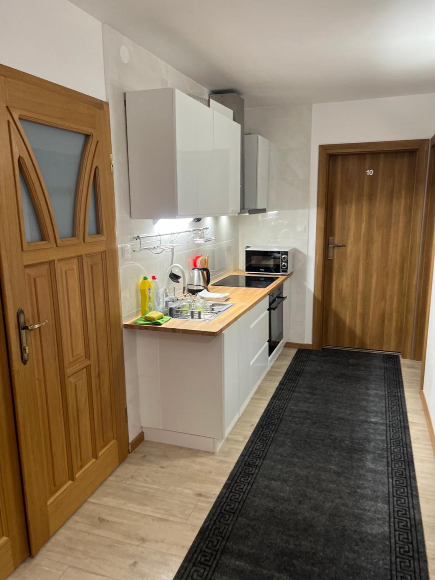 Szyper Apartment Ястарня Екстериор снимка