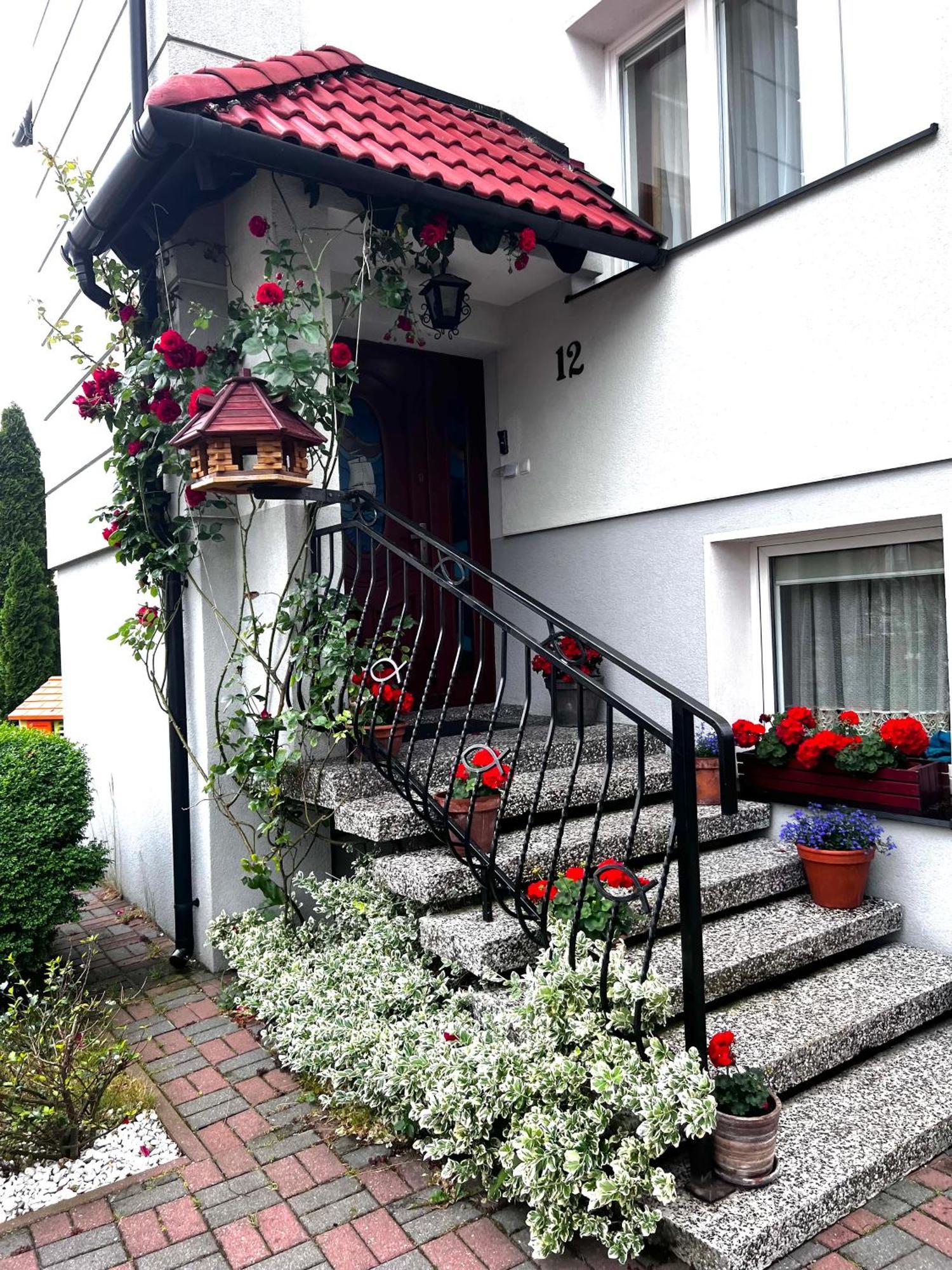 Szyper Apartment Ястарня Екстериор снимка