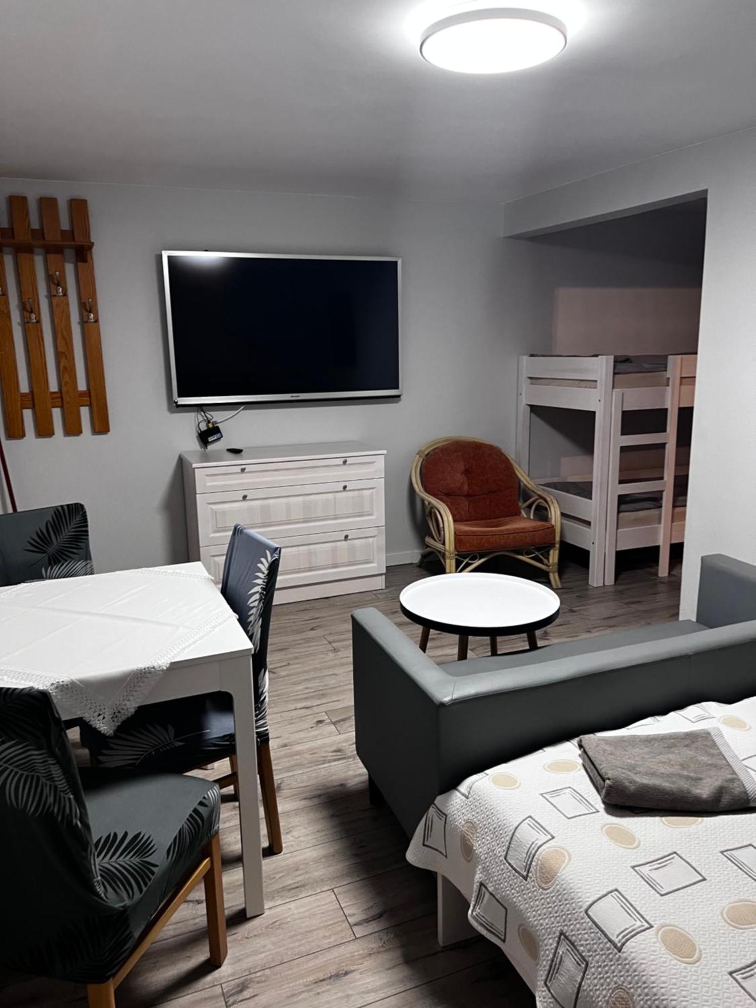 Szyper Apartment Ястарня Екстериор снимка